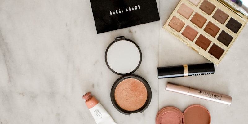 MANAVIS化粧品の徹底比較ガイド｜主要スキンケアブランドと比較検証